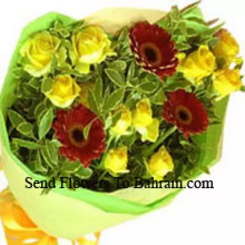 Bouquet de 10 roses jaunes et 3 gerberas rouges